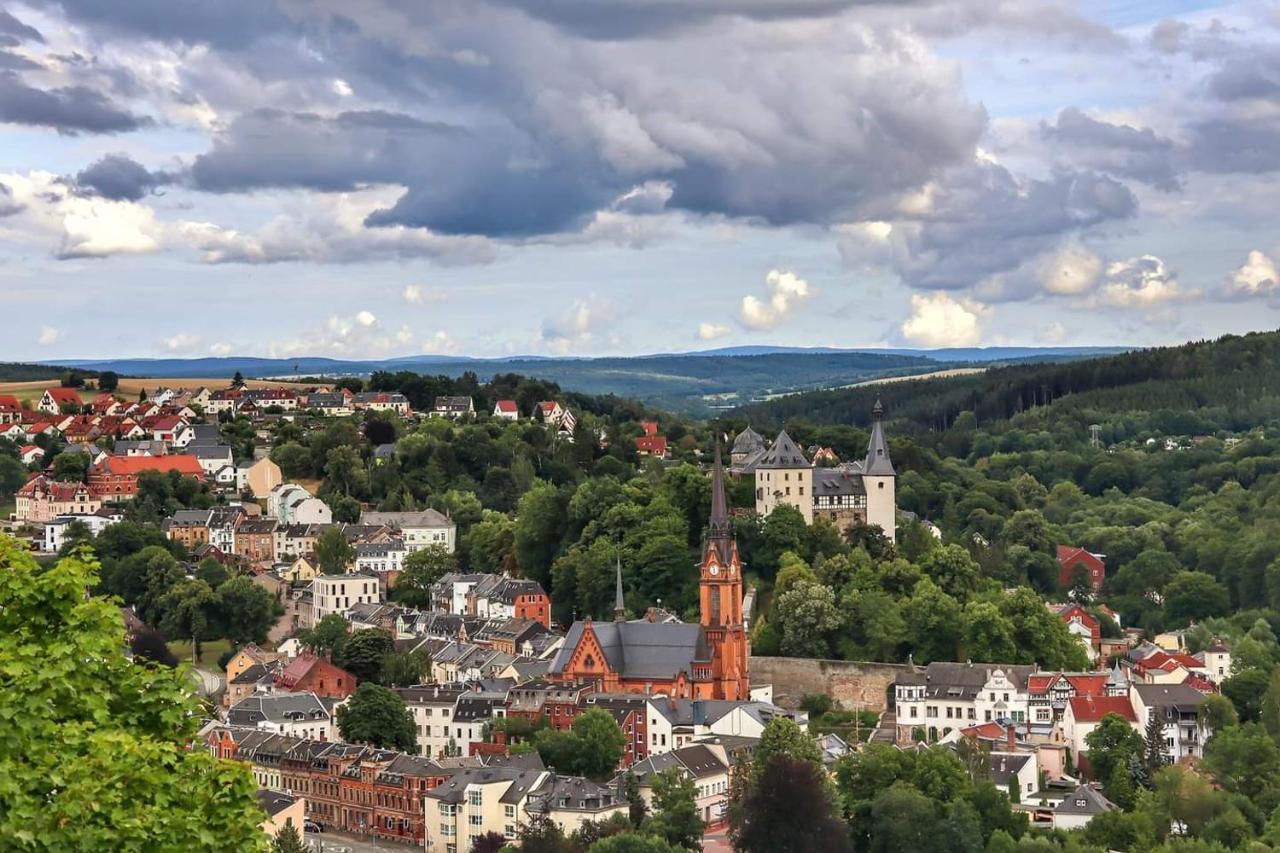Ferienwohnung "Blick Mylau" - Naehe Freizeitpark Plohn & Weltgroesster Ziegelsteinbruecke Reichenbach im Vogtland Exterior foto
